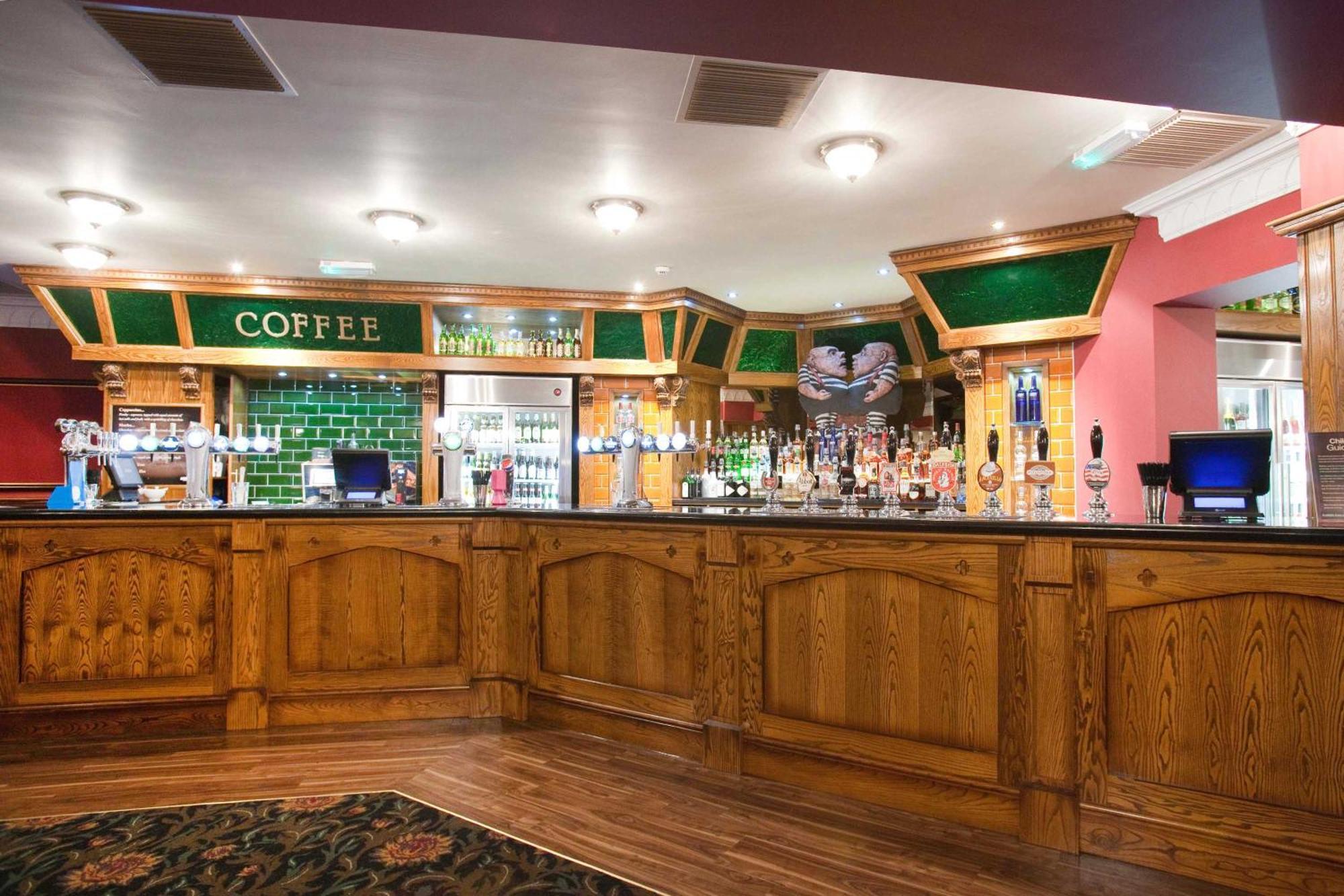 The Unicorn Hotel Wetherspoon Ripon Exteriér fotografie