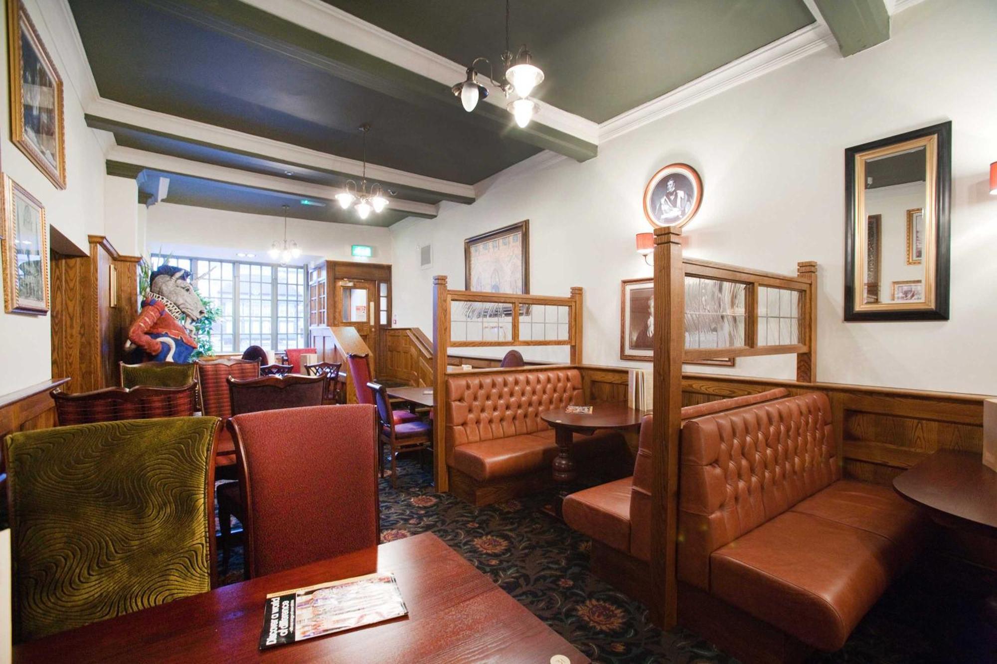 The Unicorn Hotel Wetherspoon Ripon Exteriér fotografie