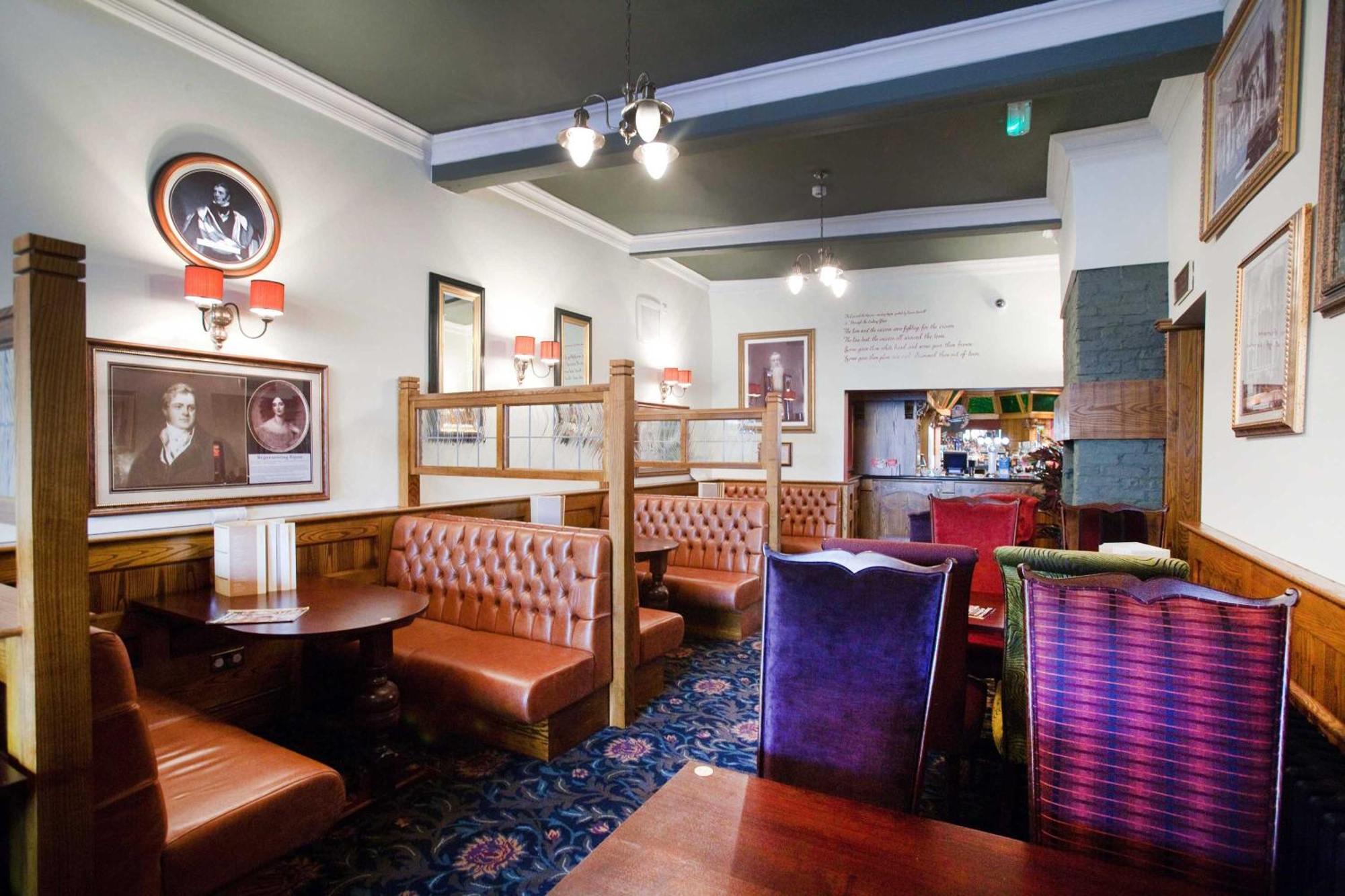 The Unicorn Hotel Wetherspoon Ripon Exteriér fotografie