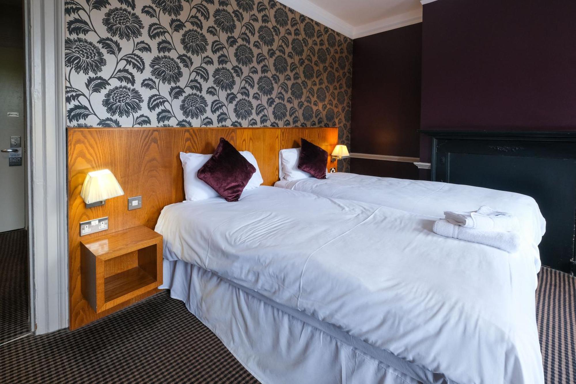 The Unicorn Hotel Wetherspoon Ripon Exteriér fotografie
